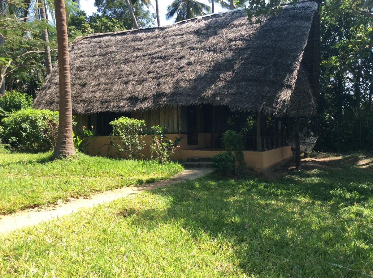 Peponi Beach Resort Pangani Kamer foto