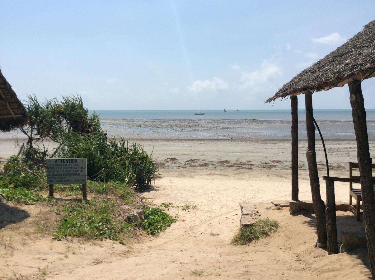 Peponi Beach Resort Pangani Buitenkant foto