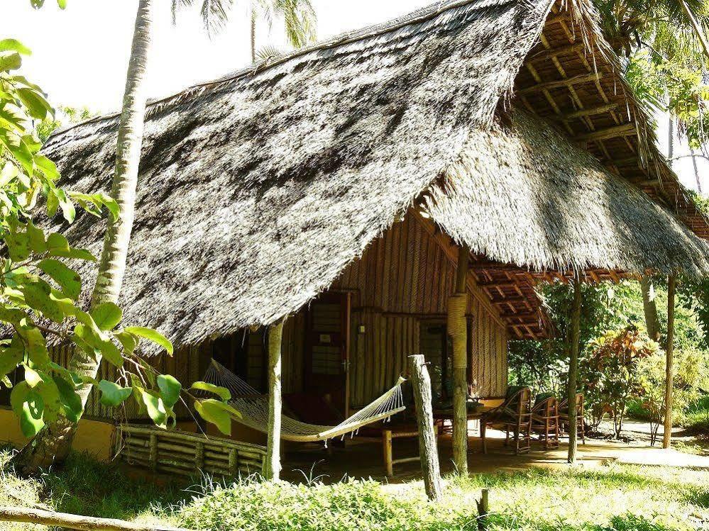 Peponi Beach Resort Pangani Buitenkant foto