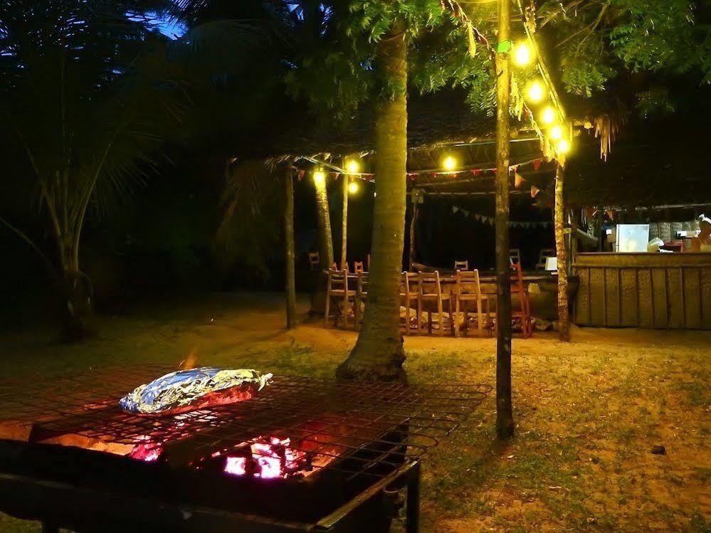 Peponi Beach Resort Pangani Buitenkant foto