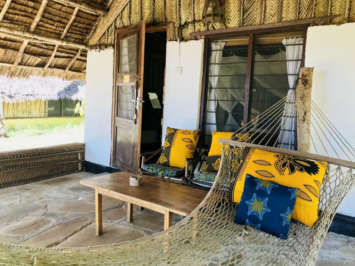 Peponi Beach Resort Pangani Buitenkant foto